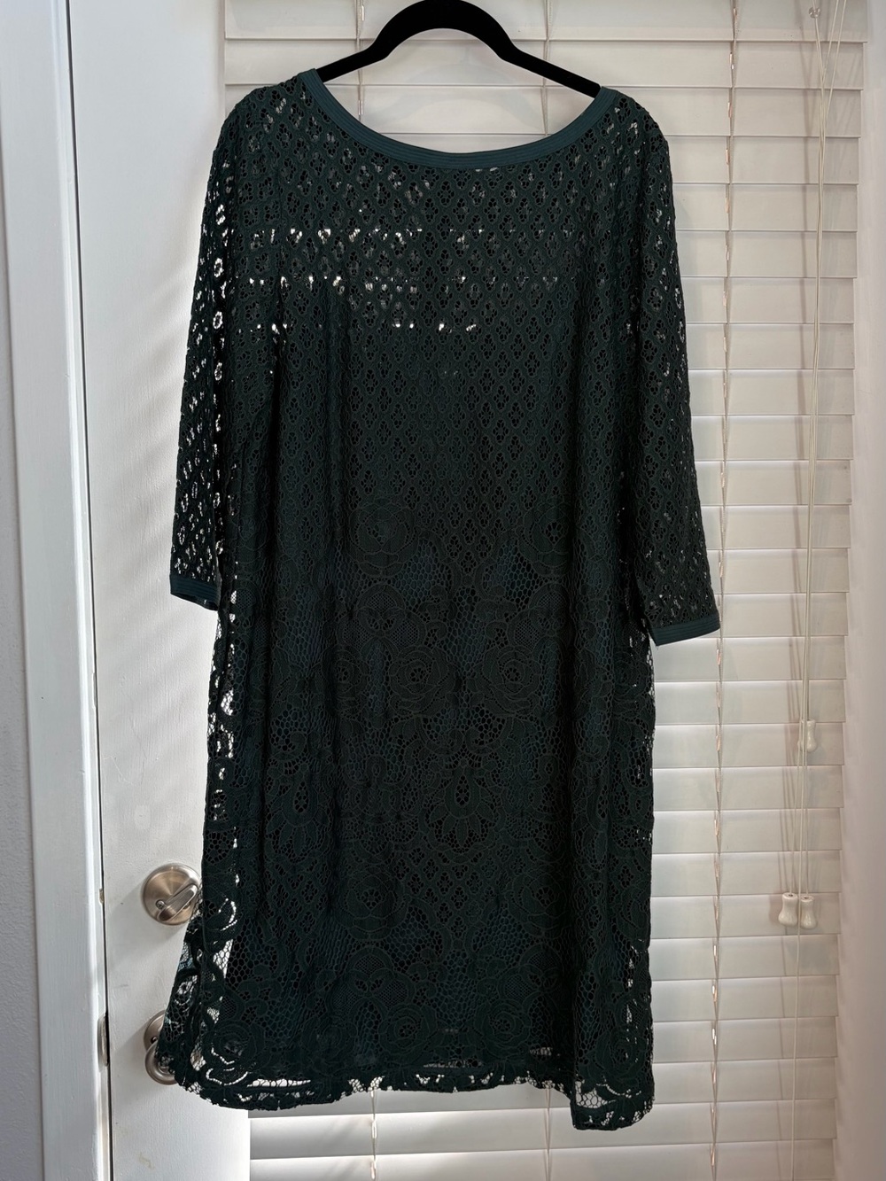 Dark Green Crochet Lace Shift Dress